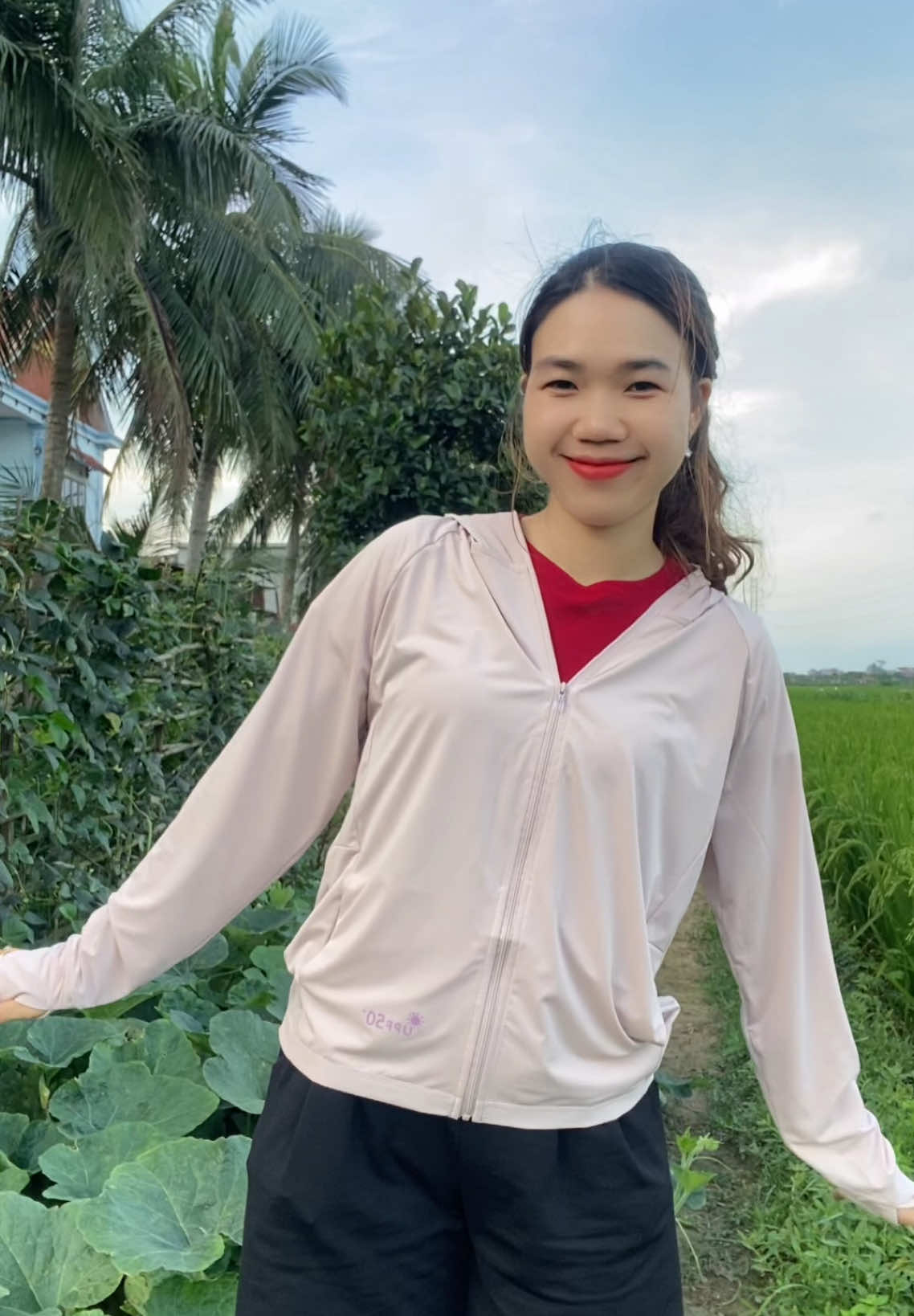 Áo chống nắng chất su lạnh 5d Hàn Nhập upf 50 chắn tia uv mà chất vải mát rười rượi đủ size đến 75 kí #aochongnang #aochongnangnam #aochongsulanh#aochongnangdep #aochongnangchasulanh #xuhuong #viral 