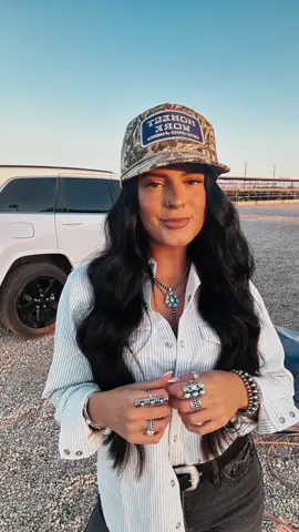 Turquoise with a side of cowgirl confidence 🩵 @Harley Petersen|Western Style  #nizhonitradersllc #sterlingsilverjewelry #navajojewelry #turquoisejewelry #handmadejewelry 