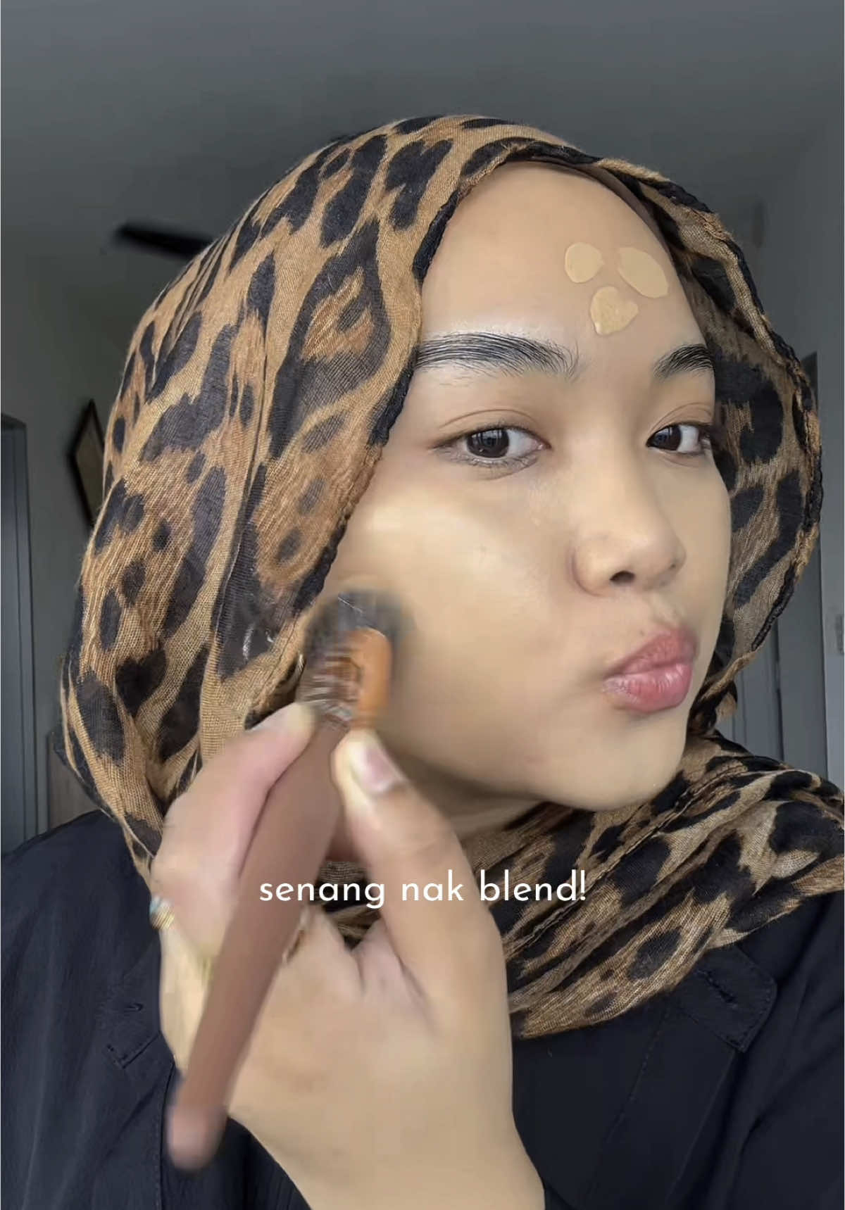 ngam gila dengan skin tone i 😍 @Carslanmy  #CARSLAN #carslanfoundation #makeup #makeuptutorials 