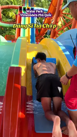 Ủaa có gì đó sai sai 🤔#GreenCreator #VinWonders #Vinpearl #VinpearlGolf #TuhaoVietNam #WonderSummer#watarpark #vinwondersphuquoc #uocduoclenxuhuongtiktok 
