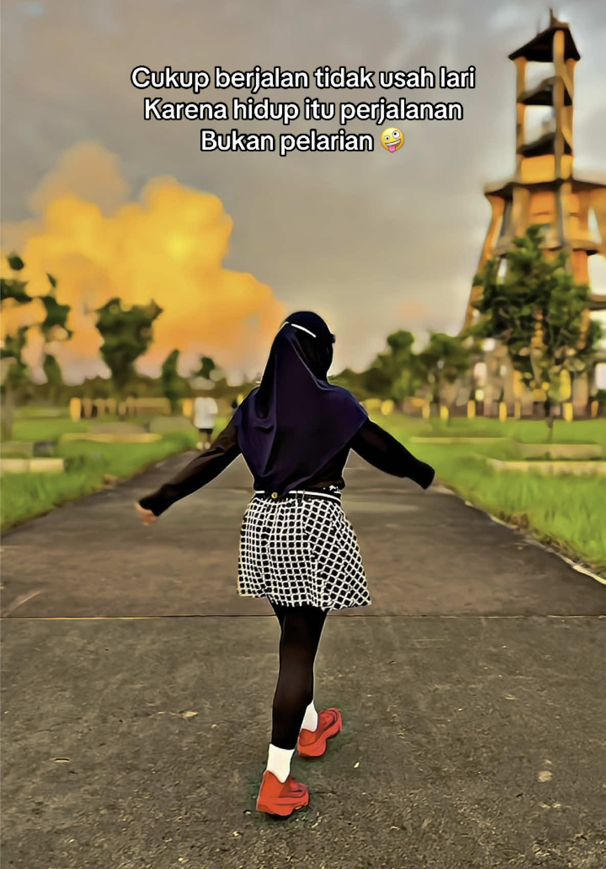 Jalan aja lah klu lari takut,takut jatuh 🤣 #fyp #vira #sehat #jogging #lari #olahraga 