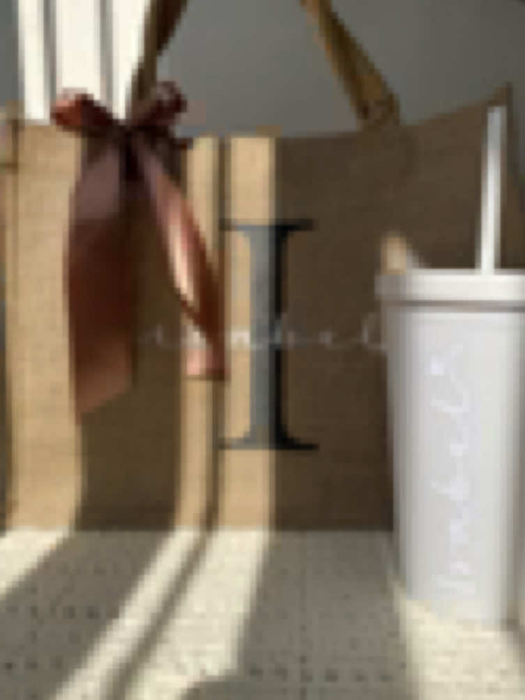 😍😍🤩hermoso tote bag de yute para llevar contigo a todas partes o para un regalo delicado y hermoso 🤩✨ hacemos envios en todo el pais 🇩🇴 #gift #totebagaesthetic #bolsopersonalizado #bolsodeyute #madres #viral #diadelasmadres 