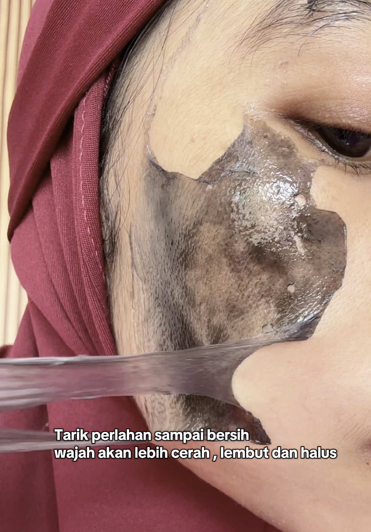 Masker pell off  Komedo terangkat #wajah lebih cerah #lembab  halus 🤩#drwskincare #drwahyutriasmara #peeloffmask 