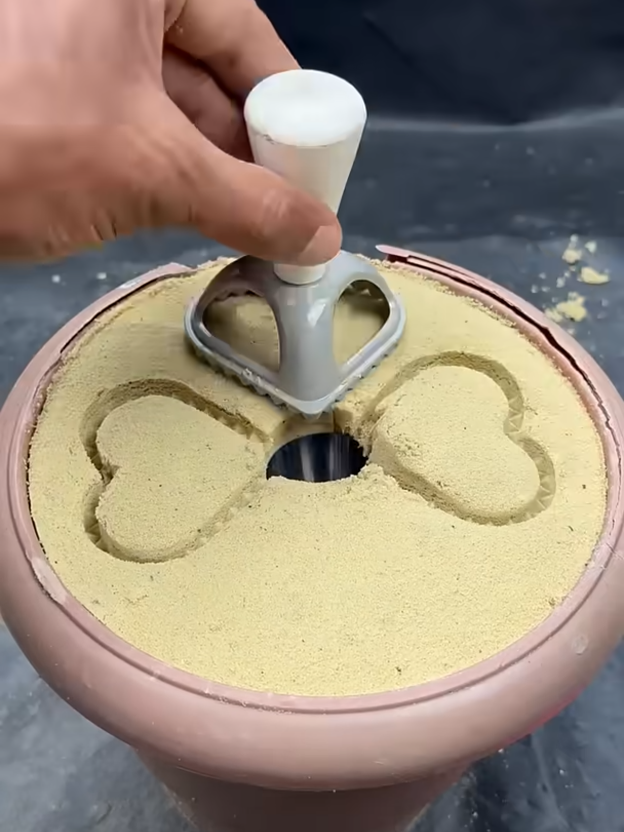 Metal Casting EP 13｜ making love variety molding #Love #foryoupage #artdesign #metalcasting #foryou #viralvedio #metalart #200kviews