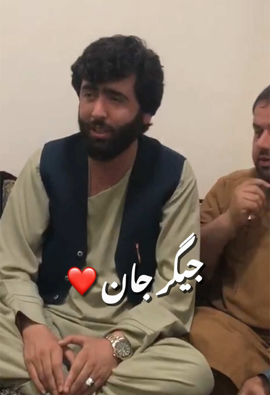 بغل باز کن مرا کنجک بغل گیر 😜❤️ #صوفی_شعیب_ابدره #فوریو #دمبوره #محلی #اکسپلور #تاجیک_هزاره_ازبک_پشتون_ترکمن🇦🇫  #foryou #foryoupage #viral #fyp #panjshir 