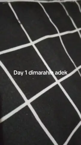 😭😭