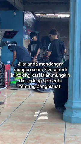 ❤️‍🩹#fizr #2stroke #sdt97racing #twostroke 