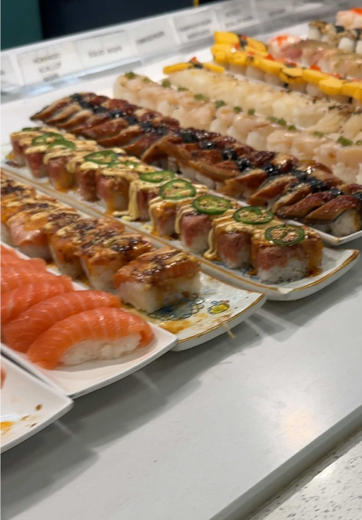 Найсмачніші суші в Сіетлі #fobsushi #fobsushibar #суші #ролли 