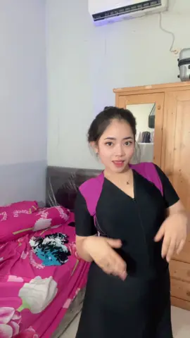 Mungil banget yaks😅#swimmingpool #fyppppppppppppppppppppppp 