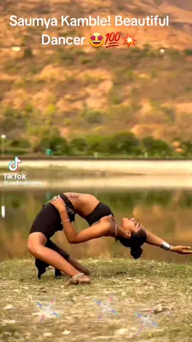 Enjoy Beautiful Dancing By Saumya Kamble 🤩