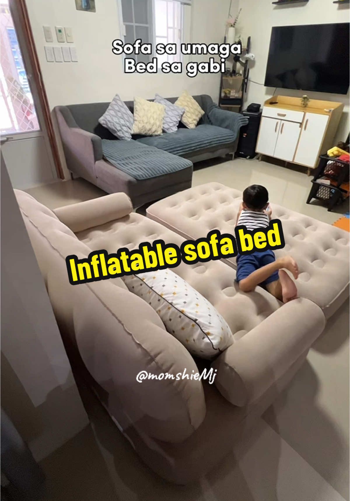 Modofo outdoor/indoor inflatable sofa bed #sofabed #inflatable #inflatablebed #inflatablesofa #outdoorsofa #campingbed #campingmusthave 