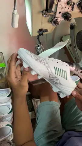 CAKEPP BNGETT#sepatu #fyp #freejahitsol #murah #sepatupremium #xcyzba #sepatubola 