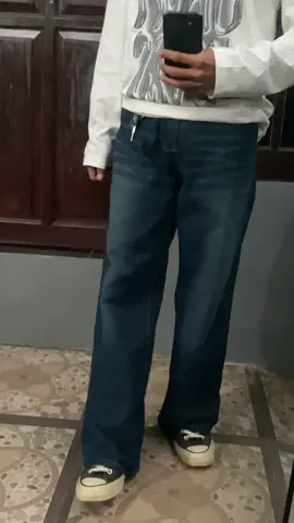 #baggyjeans #inspirasioutfit #outfitideas 