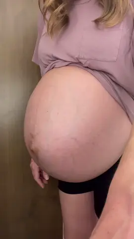 #embarazo #tik_tok #fyp #bigbelly #39weekspregnant #triplets #overdue #pregnantwithtriplets #pregnantlife #pregnant #cutepregnant 