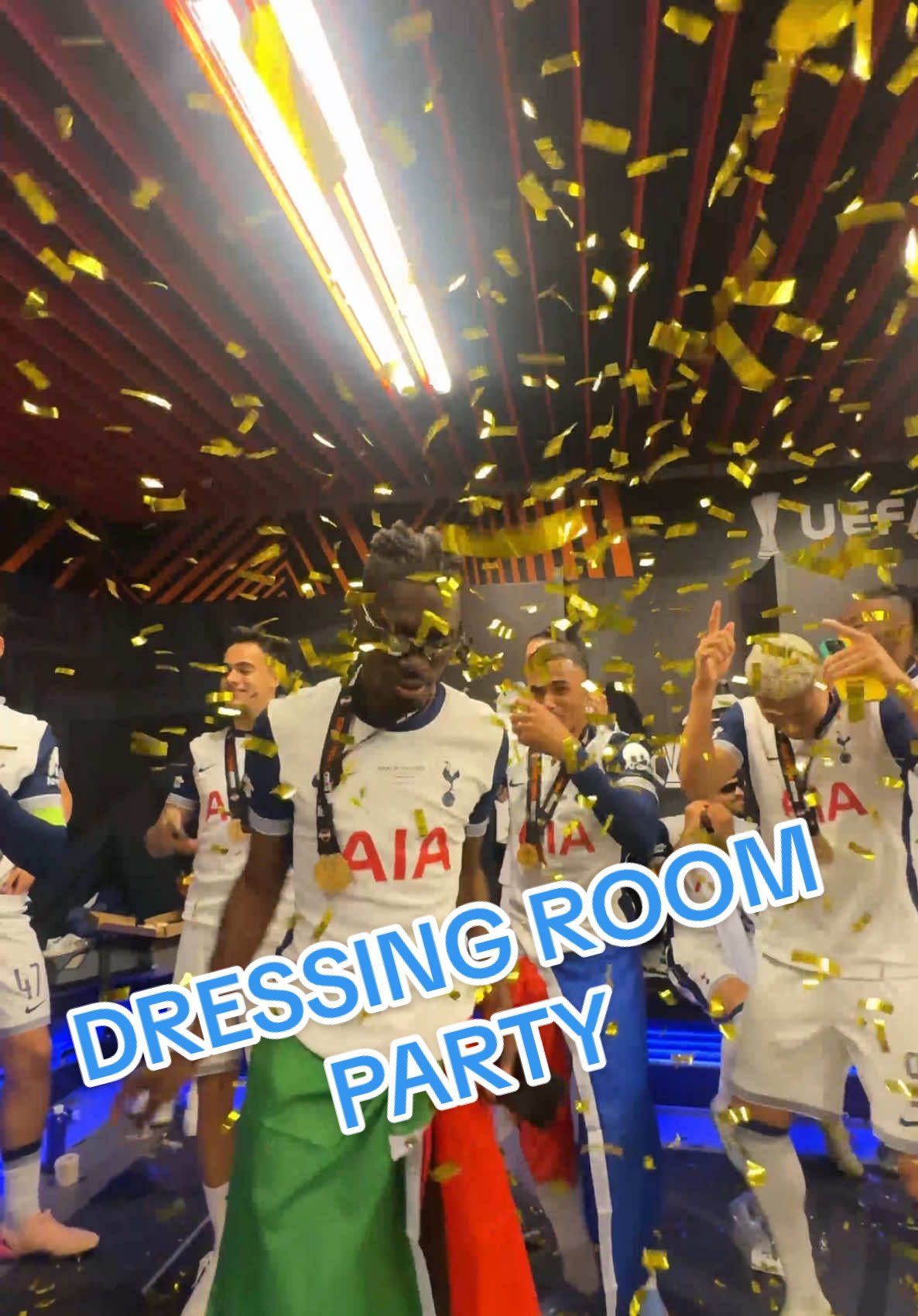 these dressing room scenes on repeat 🔁 🔥