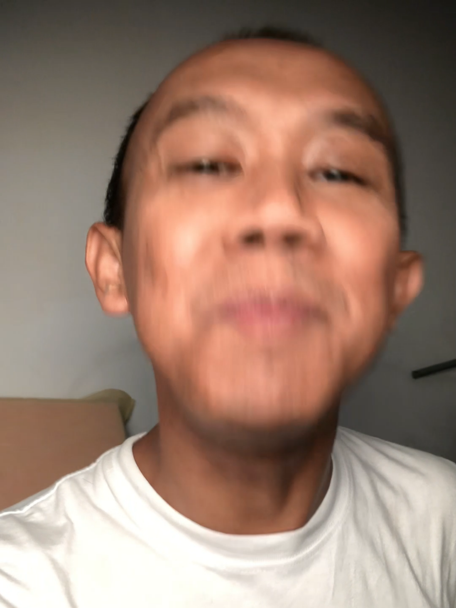 Jam Halu Laki-laki