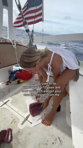 If you’re gonna eat meat, you better be able to catch it, humanely put it out and process it sustainably #sailorgirl #sailing #fishing #oceancrossing #fiji 