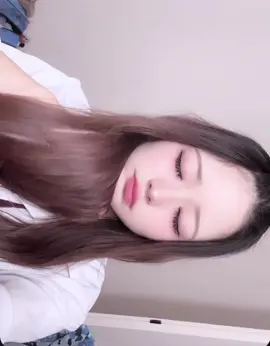 最近前髪あげるのにハマってる♥️髪の毛ボサボサ｡o＠(･_･)＠o｡#沖縄 #08 #おすすめにのりたい #fyp 