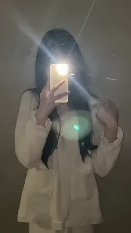 #pajamas-dressing #taking photos without showing your face