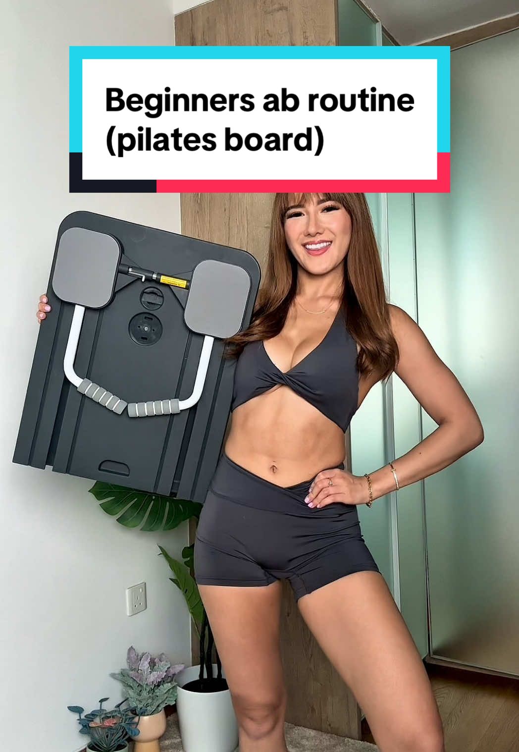 10 min ab routine on my viral home workout board. Do this daily for 2 weeks and update me with ur progress! #pilatesboard #homeworkout #abs #abroutine #weigtloss #fyp #foryou #creatorsearchinsights #tyenrasif 