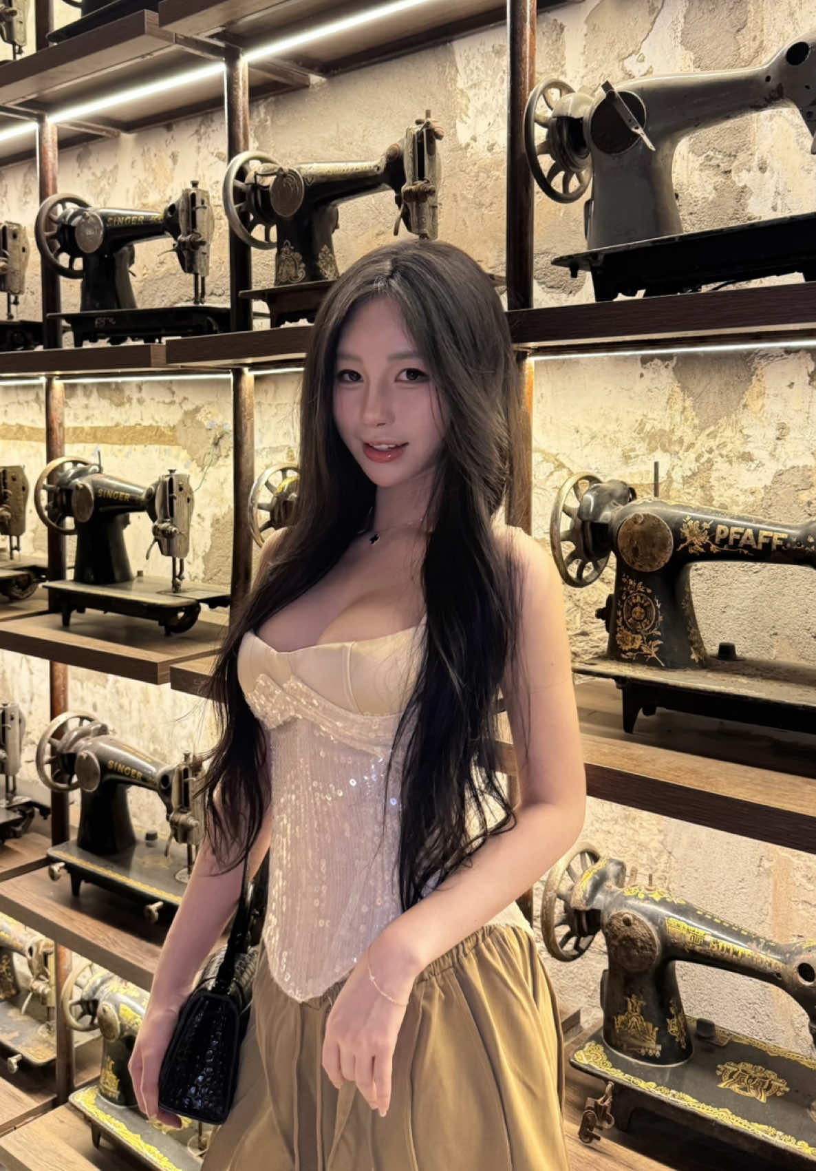 Sợi tóc hư thật