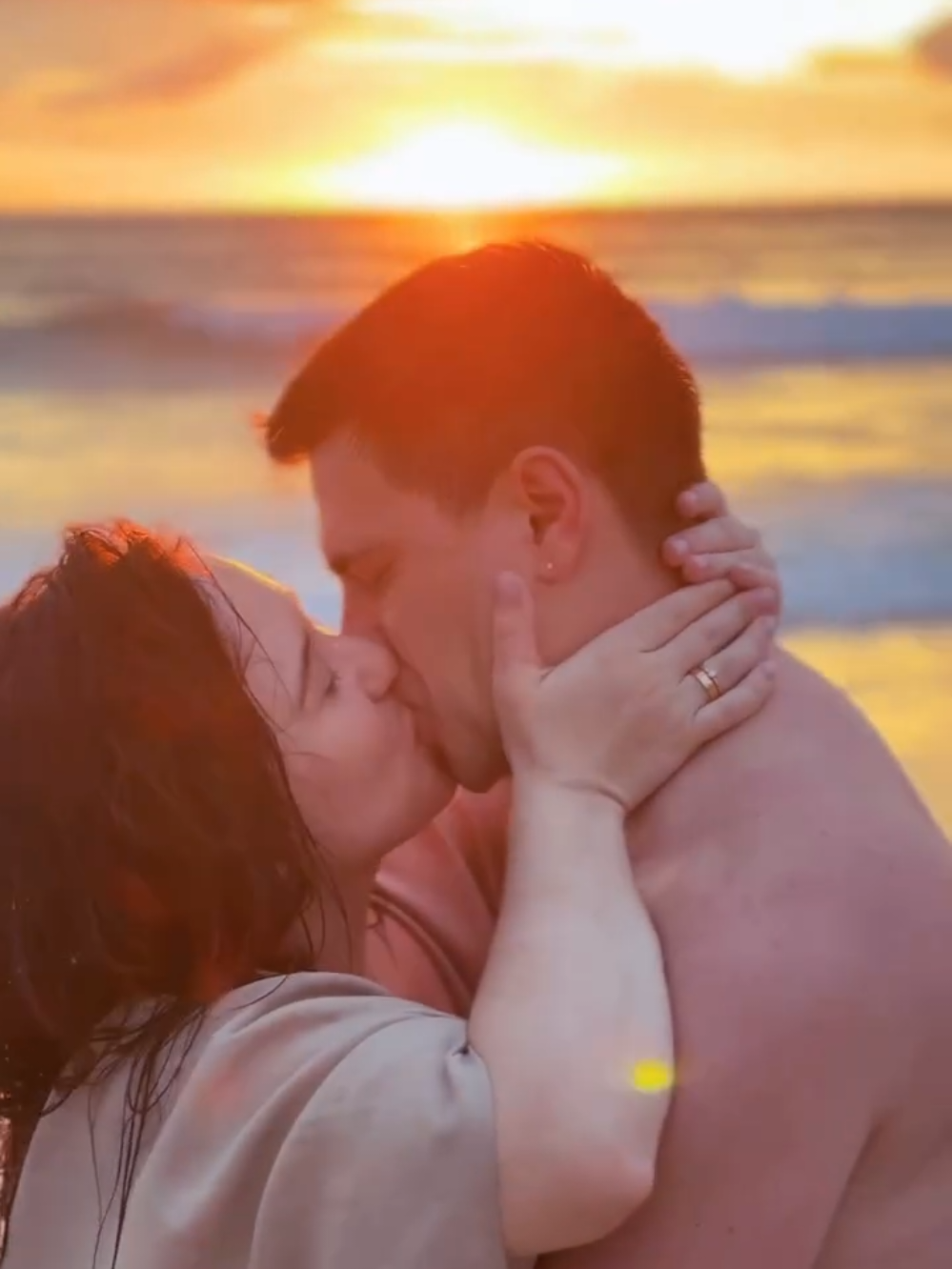 #romance #trending #fyp #couple #Love #foryou #viral #foryoupage #romance #tiktok #video #unfrezzmyaccount #kiss @TikTok Bangladesh @TikTok @1MILLION 
