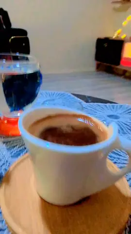 قهوة#صباحكم_أحلى_صباح #اكسبلورexplore #والعنبر #ذووووق 