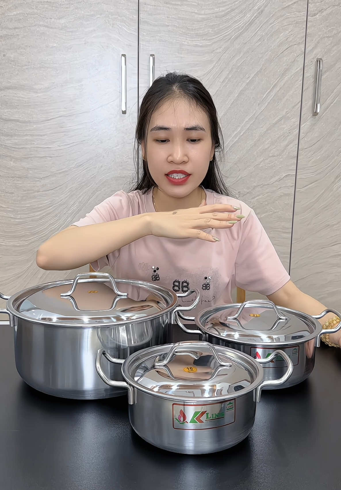 Bộ 3 nồi inox 1 đáy KLINS đang khuyến mãi ạ #bo3noiinox #noiinox #noiinoxkalins #dogiadung #giadungtienich #giadungnhabep #xuhuongtiktok #nhung1m45 