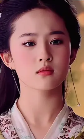 Lưu diệc phi #Master2025byTikTok #xuhuong #diễnviên #saohoangu #douyin #abcxyz #ngườinoitieng #luudiecphi #gaixinh #fpy #tiktok #LearnOnTikTok #tiktokindia #viral #cotranghoangu #xuhướng #crystalliu #liuyifei #刘亦菲 #gaixinhtiktok