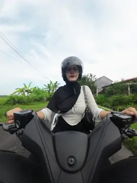 🙂 #trending #fypage #xybca #xmax #yamaha #jalanjalan #nyore #motoran #cantikmotoran #fypppppppppppppp 