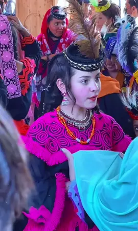 Queen of berer #beauty of kelash girl #kelashpeople #chitral #paksitan #foryoutrick #fortoupage #kalashi #valley #bombort #foryoutrick #fortoupage 