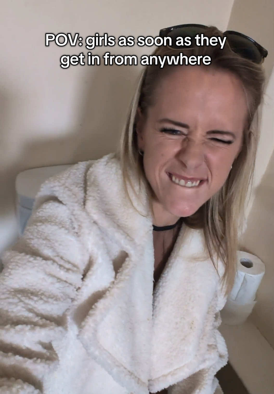 That feeling after getting home after a long day 😍 #fart #toilethumor #gassy #farting #relateable #toot 