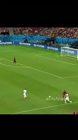 Ronaldo crazy skills in portugal☠️ #futbol #footballtiktok #cr7 #cristianoronaldo #foryou #foryoupage #fy #fyp #viral 