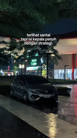 terlihat santai tapi…