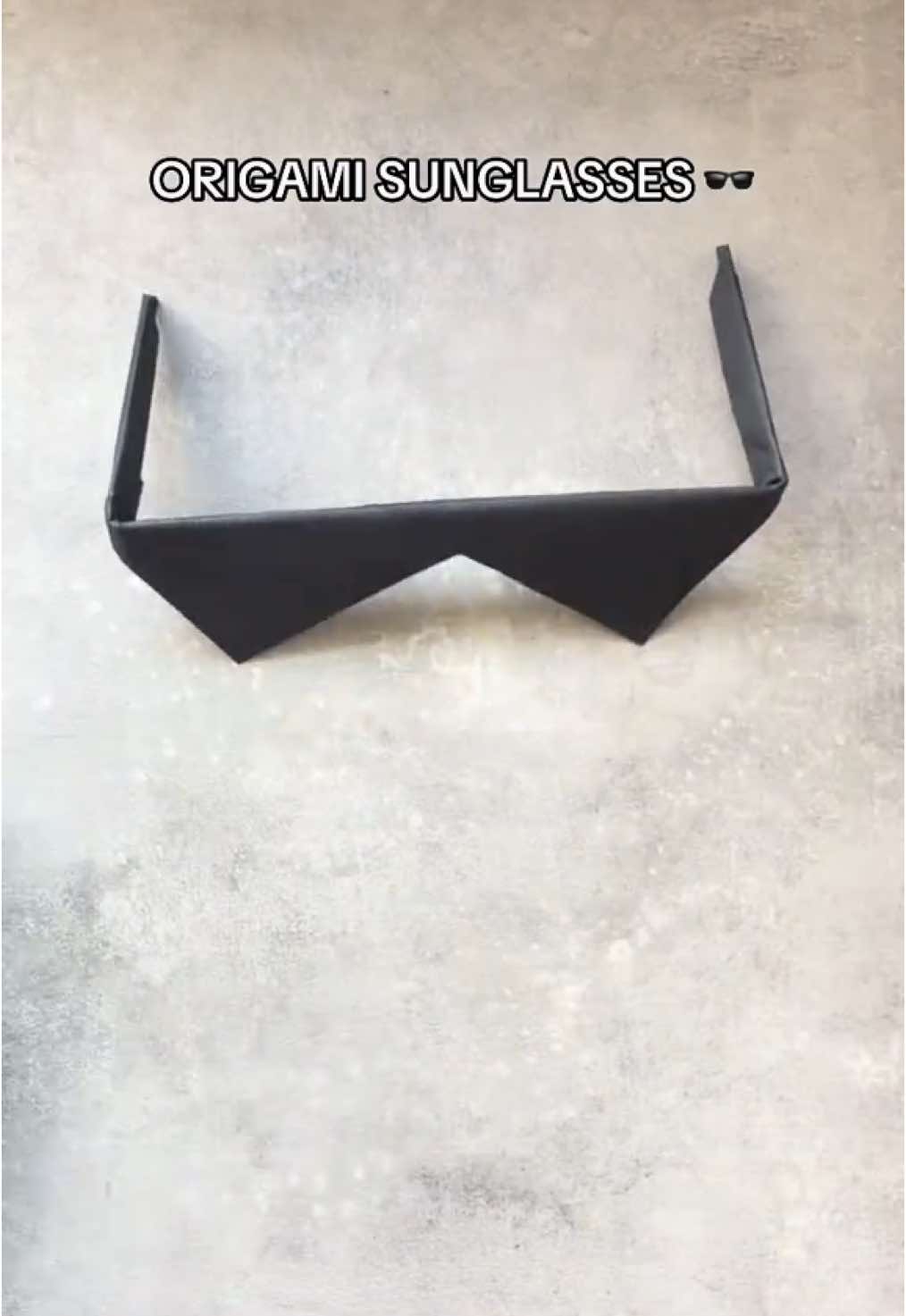🕶️⬛️ #origami #origamitutorial #papercraft #sunglasses 