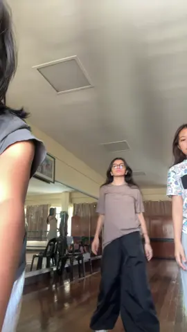 WHIP IT @honeyy @tisha ♡ #dance #sdt #sularayadt 