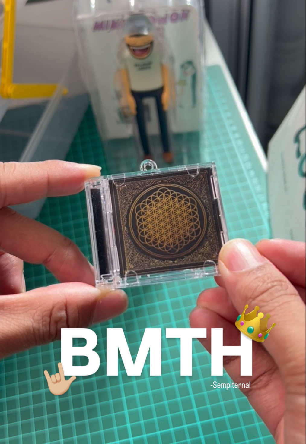 Replying to @Ajilakee Bring Me The Horizon NFC Pocket Album Version 🤟🏼😎 #fyp #fypシ゚ #bringmethehorizon #bmth #sempiternal #viral #trend #getostudios 