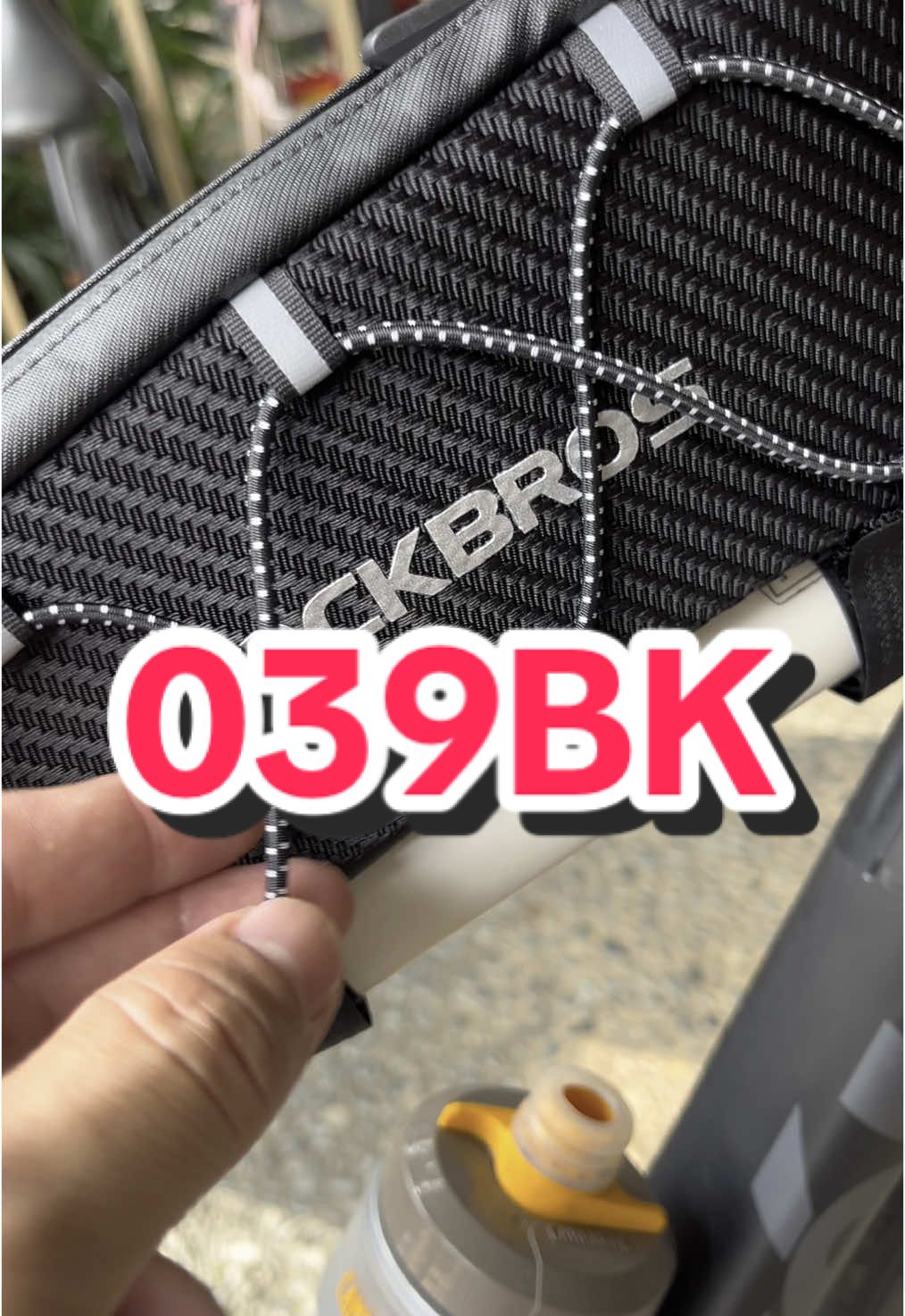Ini lo rek ..tas sepeda yang lagi viral.. jangan sampe kehabisan lagi 👆🏻👆🏻👆🏻 #tassepeda #bikebag #rockbros #tassepedatouring 