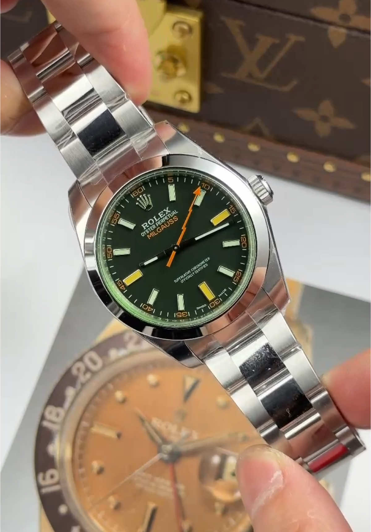 RL Milgauss 116400GV• size 40mm• máy cal3131• phiên bản Milgauss chất lượng tốt nhất thị trường vừa được nhà máy VS ra mắt, sẵn hàng phục vụ anh em #donghochetac #Xuhuong #Hoadongho #donghonam #Bestquality 