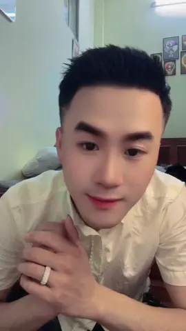 Không có tuổi trẻ nào là sống đúng ngay từ đầu, phải đi qua những sai lầm, mất mát, thì ta mới học được những bài học cho chính mình.!