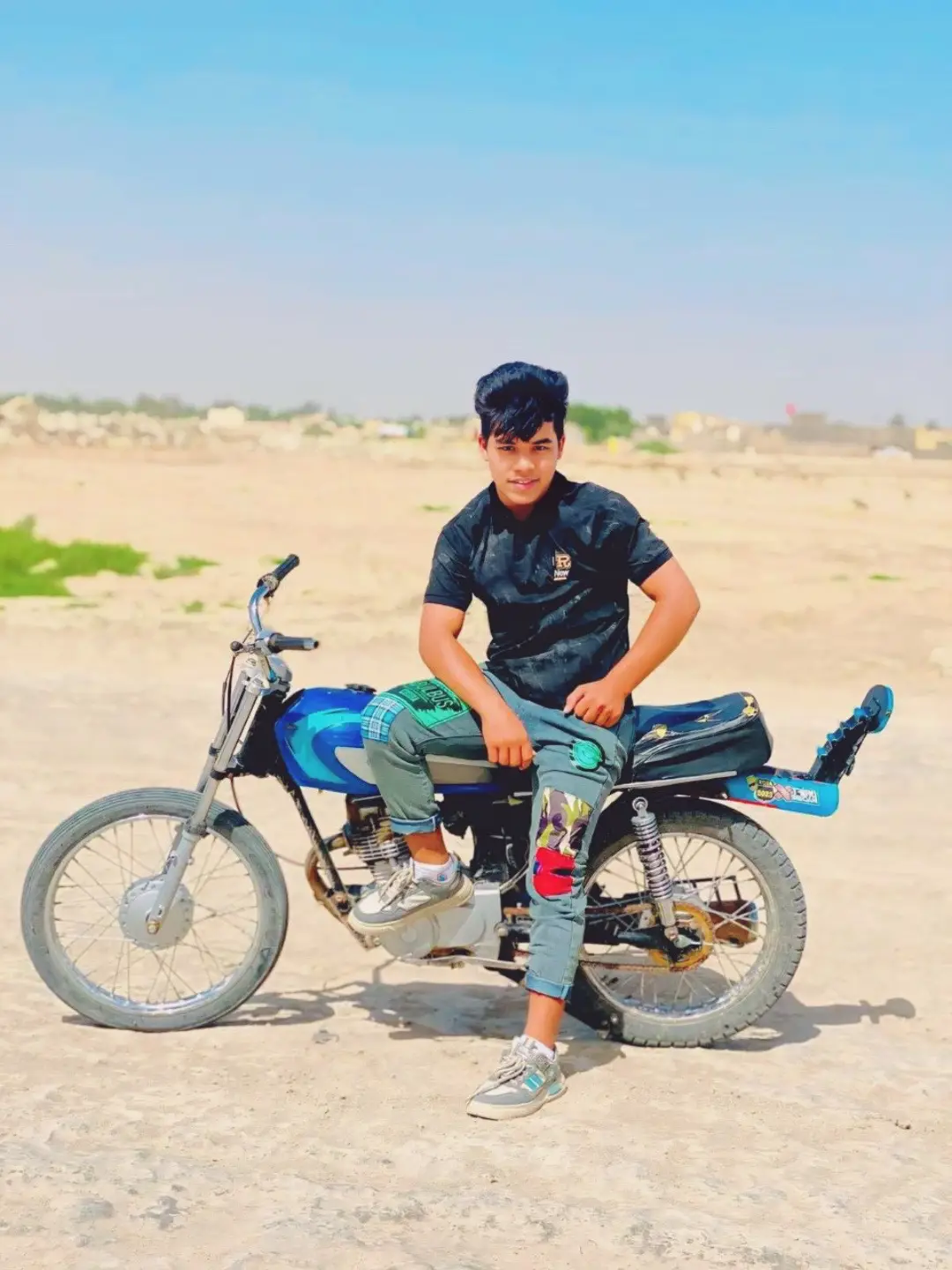 @مرتضى رحمن 🅰️Ⓜ️ @عقيل ال رحمن 🌹 @ࢪبـمـٰا مـٰقٰتدِئ. 