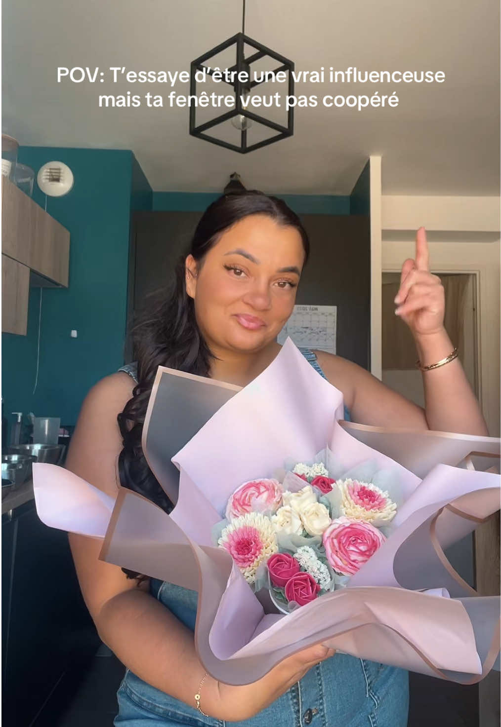 Y’a 10k qui me regarde non? 🥲 #cupcake #bouquet #flowers #bouquetofcupcakes #Bouqcakes #bouquetofcupcakes 