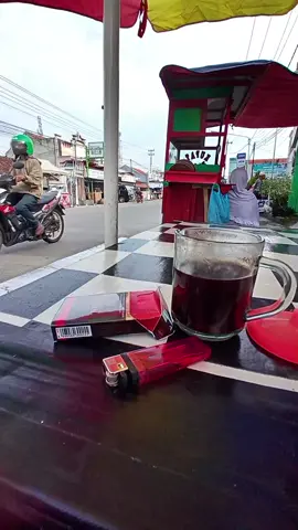 bahan Sw mu bolo.. kopi kopi #mentahan #bahanswmu #kopikopi  #bahanstory #ngopi #kopihitam #pinggirjalan #ngopisantuy 