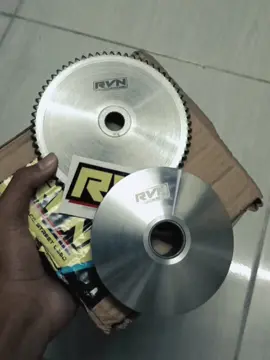 🤙🤙rumah roller+pulley bubut derajat 13,5/13,8 +kerok jalur roller biar motor responsif #rumahroller #pulley #pulleycustom #rvn #beatkarbu #fyp 