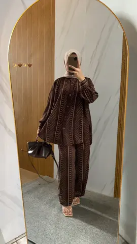 yang suka warna mahogany klik keranjang kuning ,yuk samaan ✨🤎🤏🏻#onesetcelana#bajuwanita 