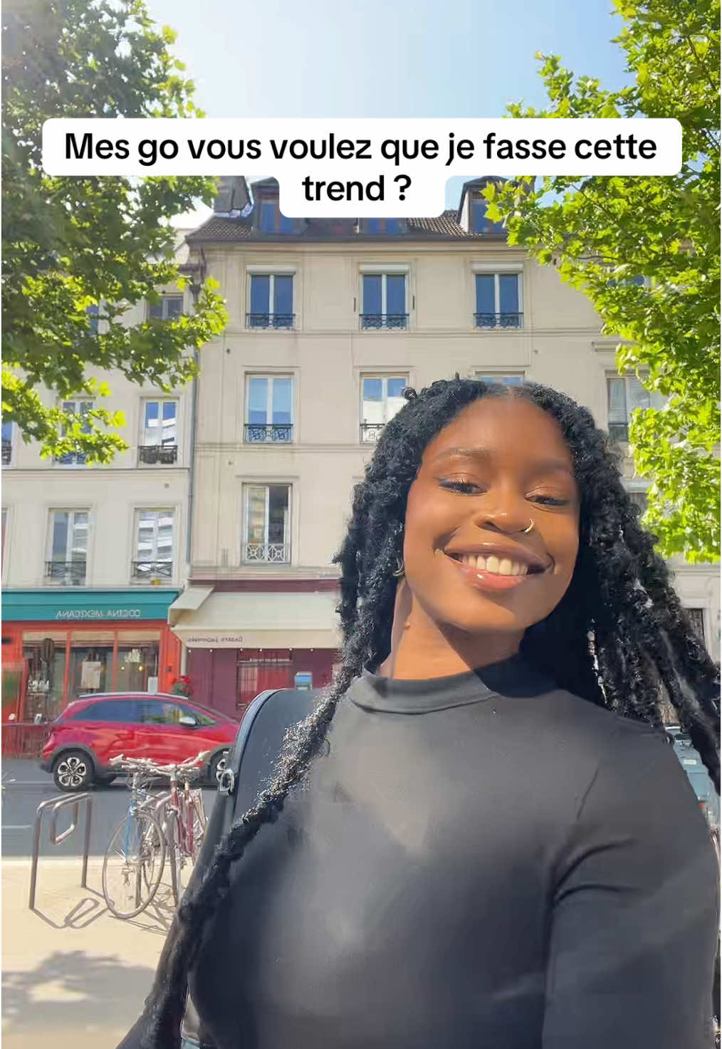 Maintenant que je vous ai dévoilé mon petit déhanché est-ce que je devrai continuer ? Hehehe #toujoursplus#trend#bounce#montrenouuuusss#grrrr