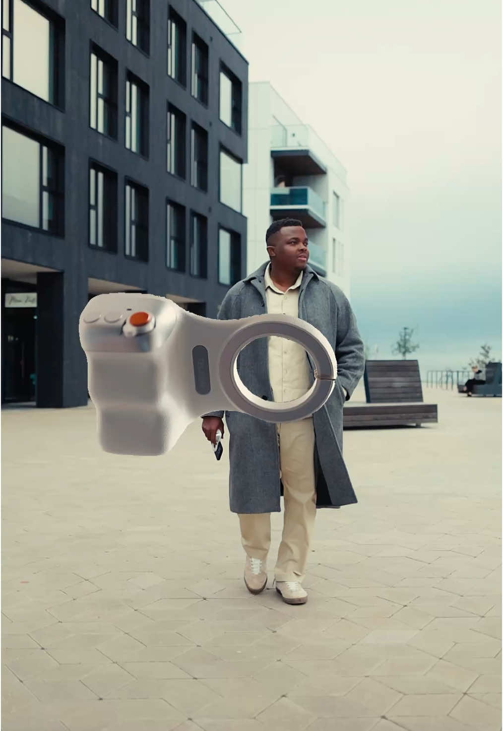 Loving this @TELESIN_Official fun shot magnetic grip!!!! You can you it to record and zoom and and event control your phones, it feels like a reel camera in your hand when using it!! The mag safe is firm!!! Shot by @KKummeldesigns  Directed and Edited by me Outfit by @muulin_brand  Jacket by @hm  #telesin #cinematography #cinematographer #phonegear #phoneaccesories