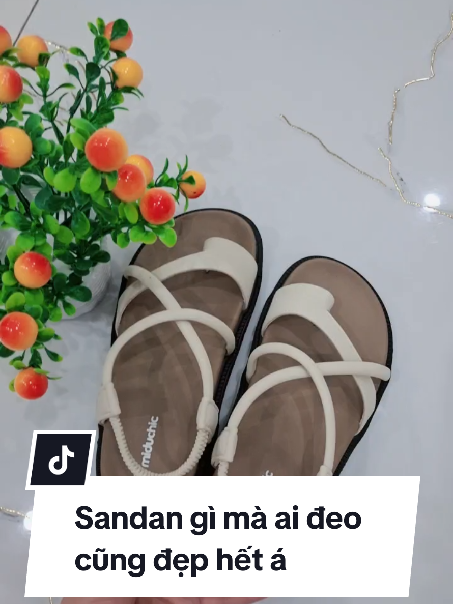 Sandan mùa hè này các nàng nhất định phải có.Xinh quá cơ#maican92 #sandan #dep #xuhuong #xuhuongtiktok #xuhuong2025 
