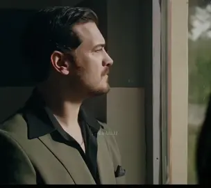 بعض الناس لا يستحقون العيش 😫💔 #شاتاي_اولسوي #cagatayulusoy #eşreftek #eşrefruya #gaddar #مسلسل_الغدار #fypシ゚ #keşfet #foryoupage 