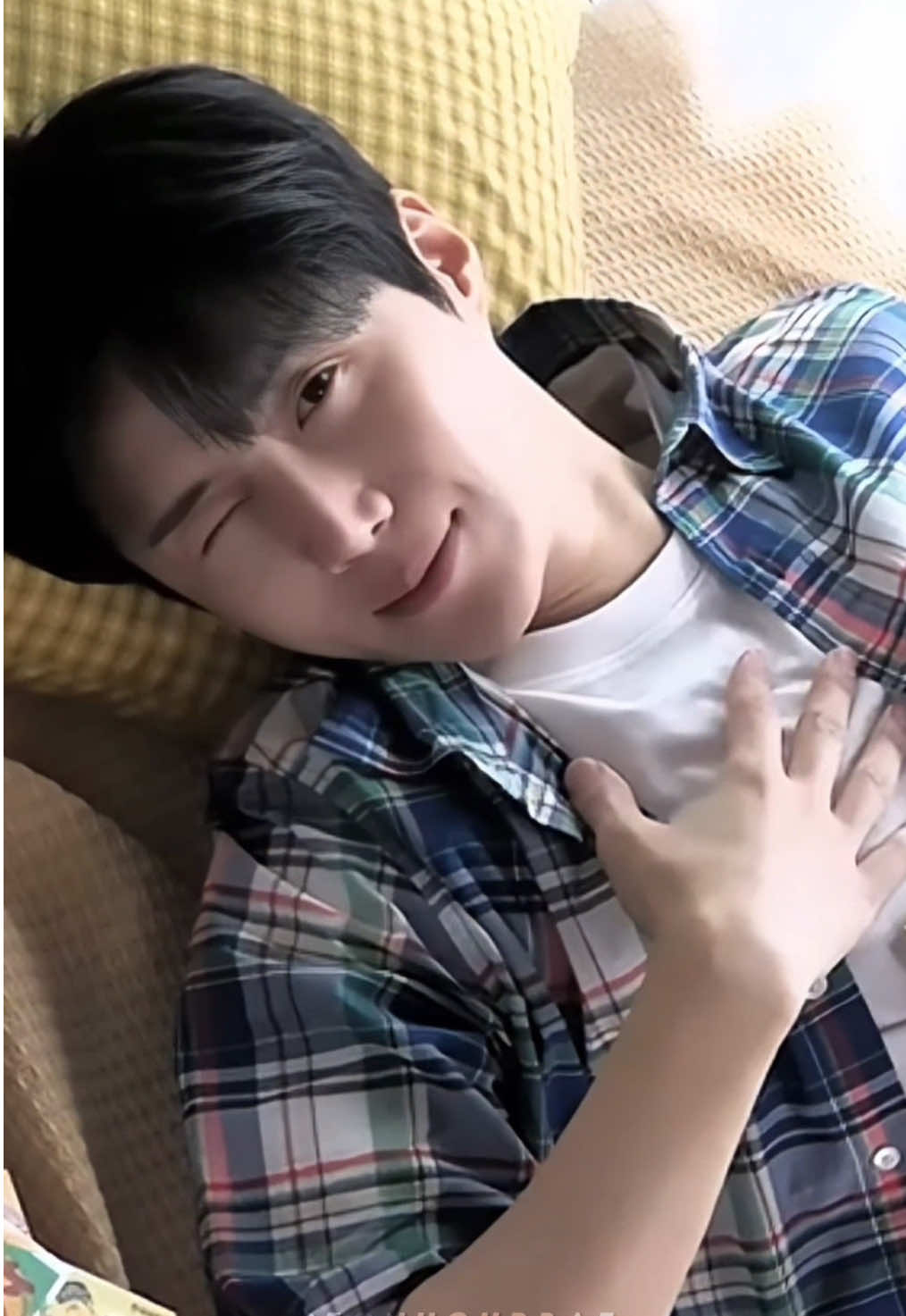 SEONHO CAN’T STOP DOING HIS OWN CHALLENGE #kimseonho 